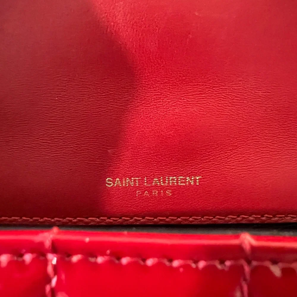 YSL Patent Leather Vicky Crossbody Bag in Red and Gold - Picture 5 of 9
